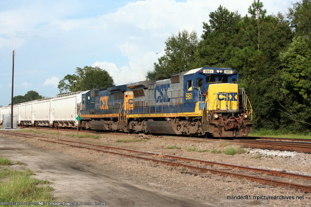 CSX 5951